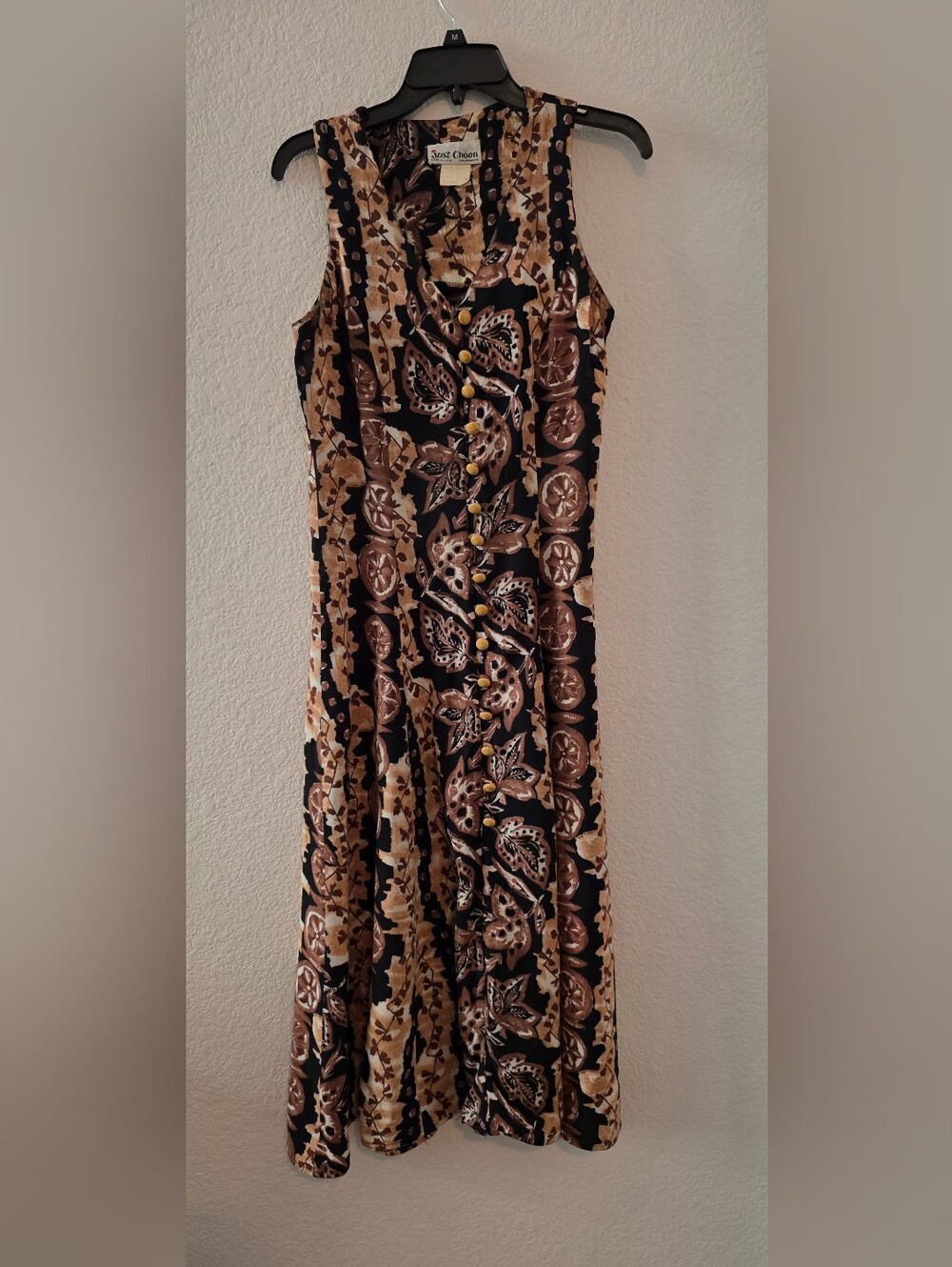 Vintage-Inspired Black and Tan Floral Maxi Dress